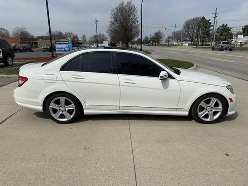 2011 Mercedes-Benz C-Class C 300 4MATIC Sport