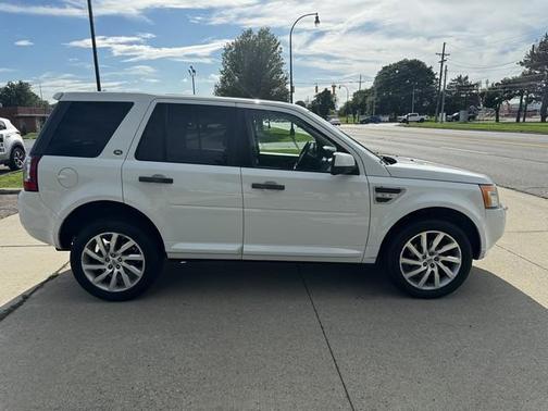 2011 Land Rover LR2 HSE