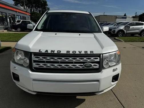 2011 Land Rover LR2 HSE