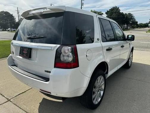 2011 Land Rover LR2 HSE