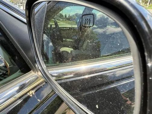 2001 Lincoln Town Car Cartier