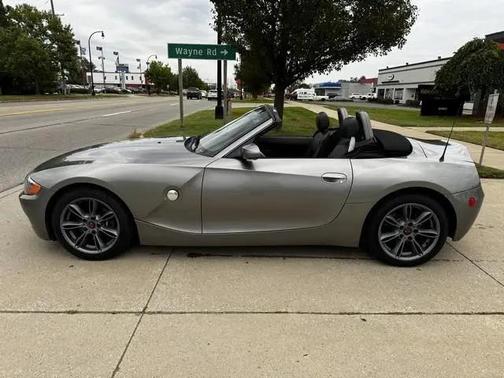 2004 BMW Z4 3.0i