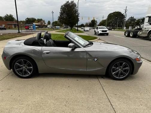 2004 BMW Z4 3.0i