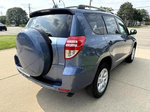 2009 Toyota RAV4 Base