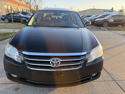2005 Toyota Avalon Limited