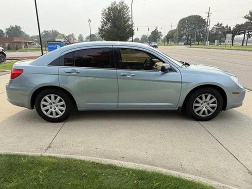 2009 Chrysler Sebring Base