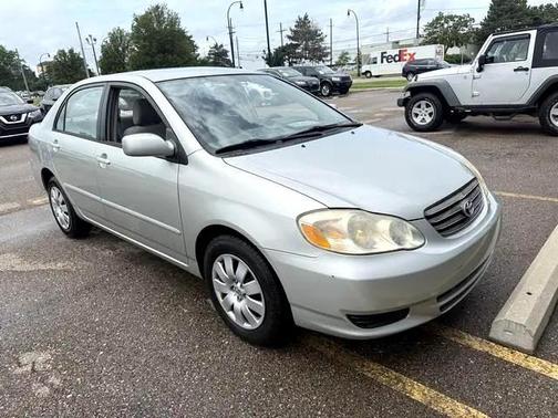 2004 Toyota Corolla LE