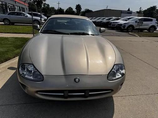 1998 Jaguar XK8 