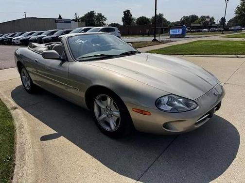1998 Jaguar XK8 