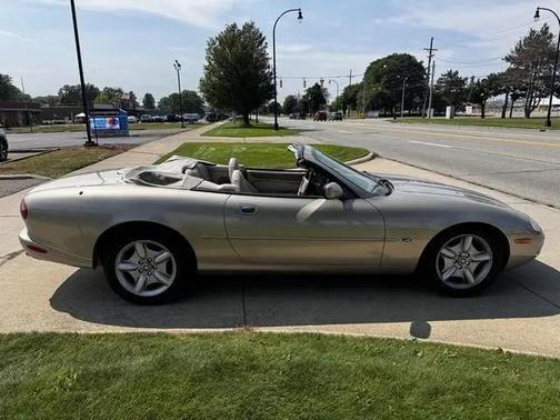1998 Jaguar XK8 