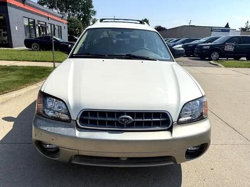 2003 Subaru Outback Base