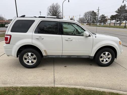 2011 Ford Escape Limited
