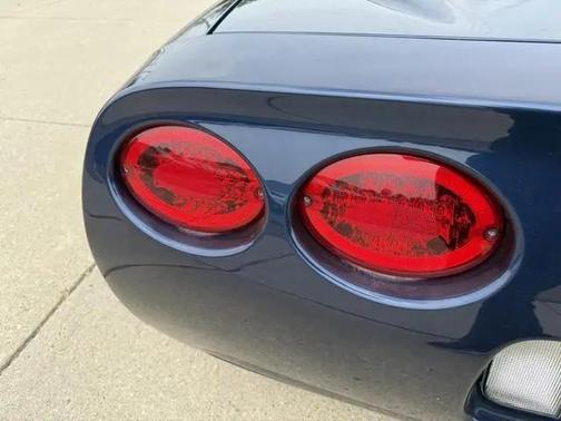 1999 Chevrolet Corvette Base