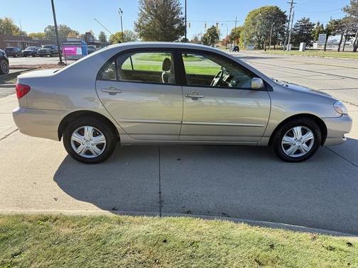 2006 Toyota Corolla LE