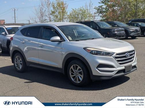 Molten Silver 2018 Hyundai TUCSON SE