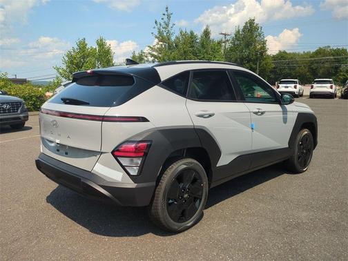 2026 Hyundai KONA SEL