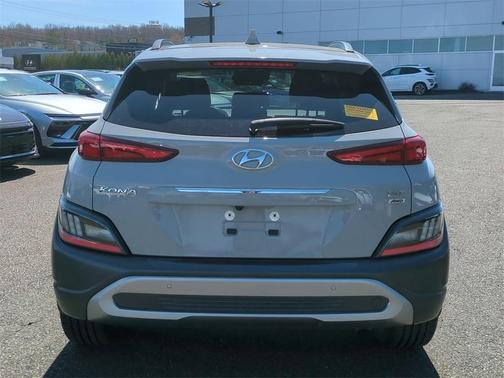 2022 Hyundai KONA Limited
