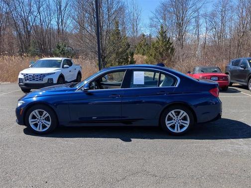 2017 BMW 330 i xDrive