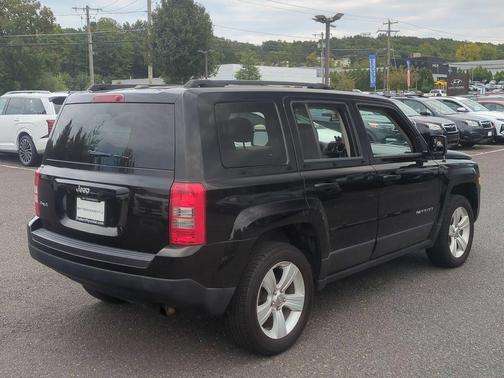 Black Clearcoat 2014 Jeep Patriot Latitude
