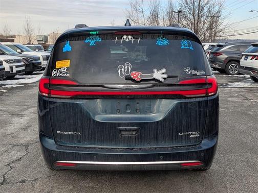 2022 Chrysler Pacifica Limited