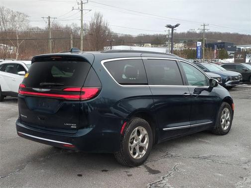 2022 Chrysler Pacifica Limited