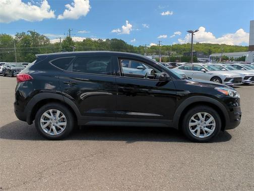 2020 Hyundai TUCSON SE