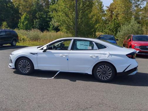 2025 Hyundai SONATA Hybrid Limited