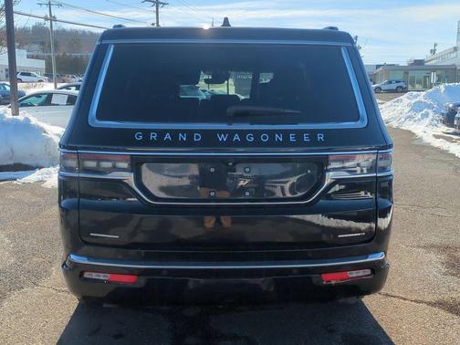 2022 Jeep Grand Wagoneer Series I