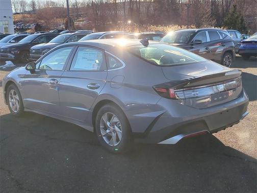 2026 Hyundai SONATA SE