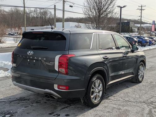 2022 Hyundai PALISADE SE