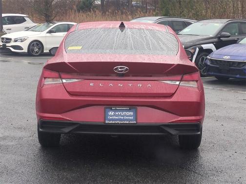 2022 Hyundai ELANTRA SEL