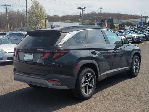 Phantom Black 2026 Hyundai TUCSON SEL