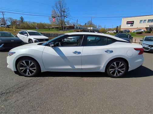 2017 Nissan Maxima 3.5 SV