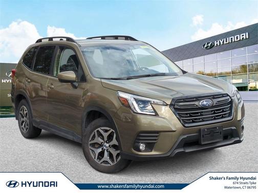 2024 Subaru Forester Premium