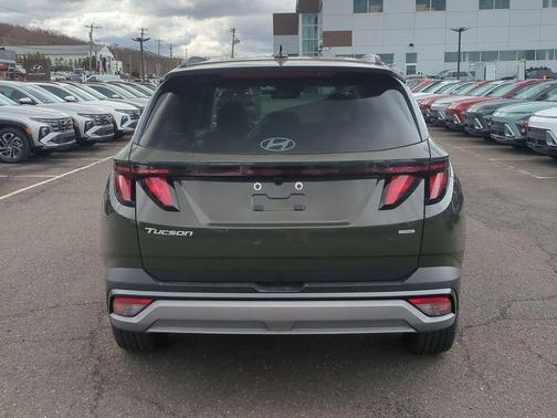 Green 2026 Hyundai TUCSON SEL
