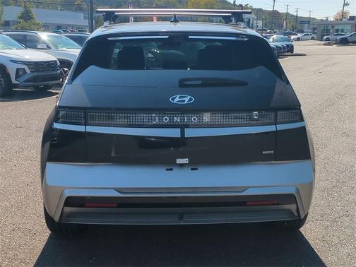 2025 Hyundai IONIQ 5 Limited