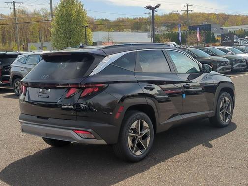 Deep Sea 2026 Hyundai TUCSON Hybrid SEL