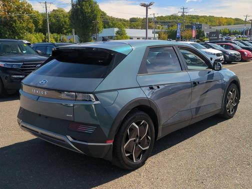 Teal 2024 Hyundai IONIQ 5 SEL
