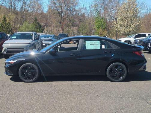 Black 2026 Hyundai ELANTRA SEL Sport