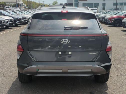Gray Pearl 2026 Hyundai KONA Limited