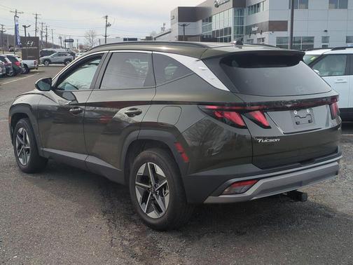 Green 2025 Hyundai TUCSON SEL