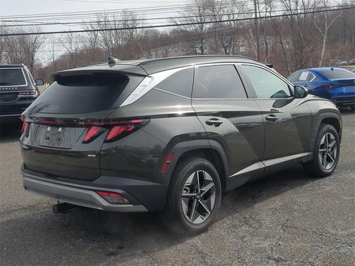 2025 Hyundai TUCSON SEL