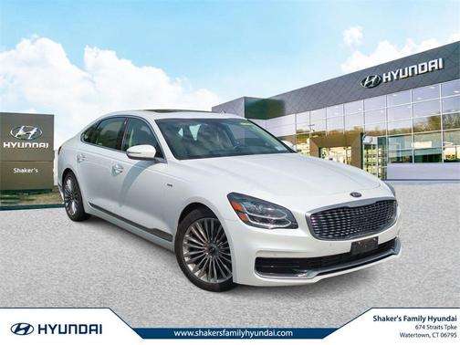 2019 Kia K900 Luxury