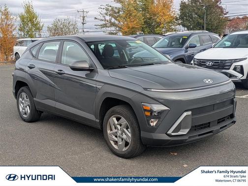 2025 Hyundai KONA SE