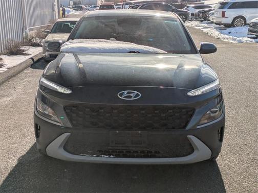 2022 Hyundai KONA SE
