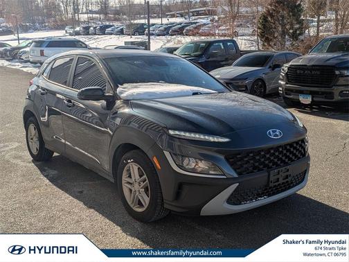 2022 Hyundai KONA SE