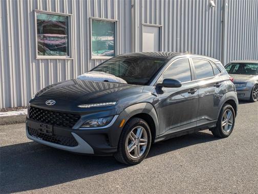 2022 Hyundai KONA SE