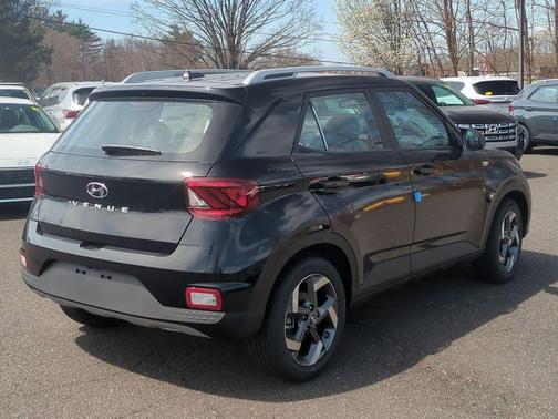 Onyx Black 2026 Hyundai VENUE SEL