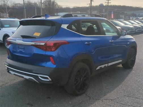 2023 Kia Seltos Nightfall