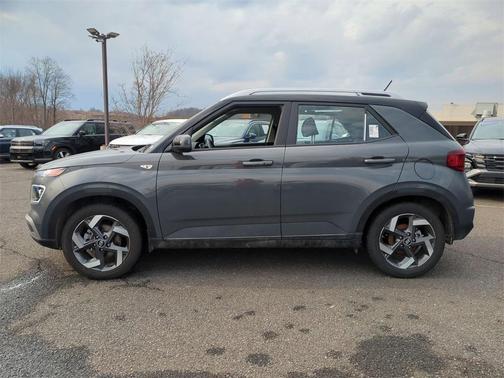 2025 Hyundai VENUE Limited